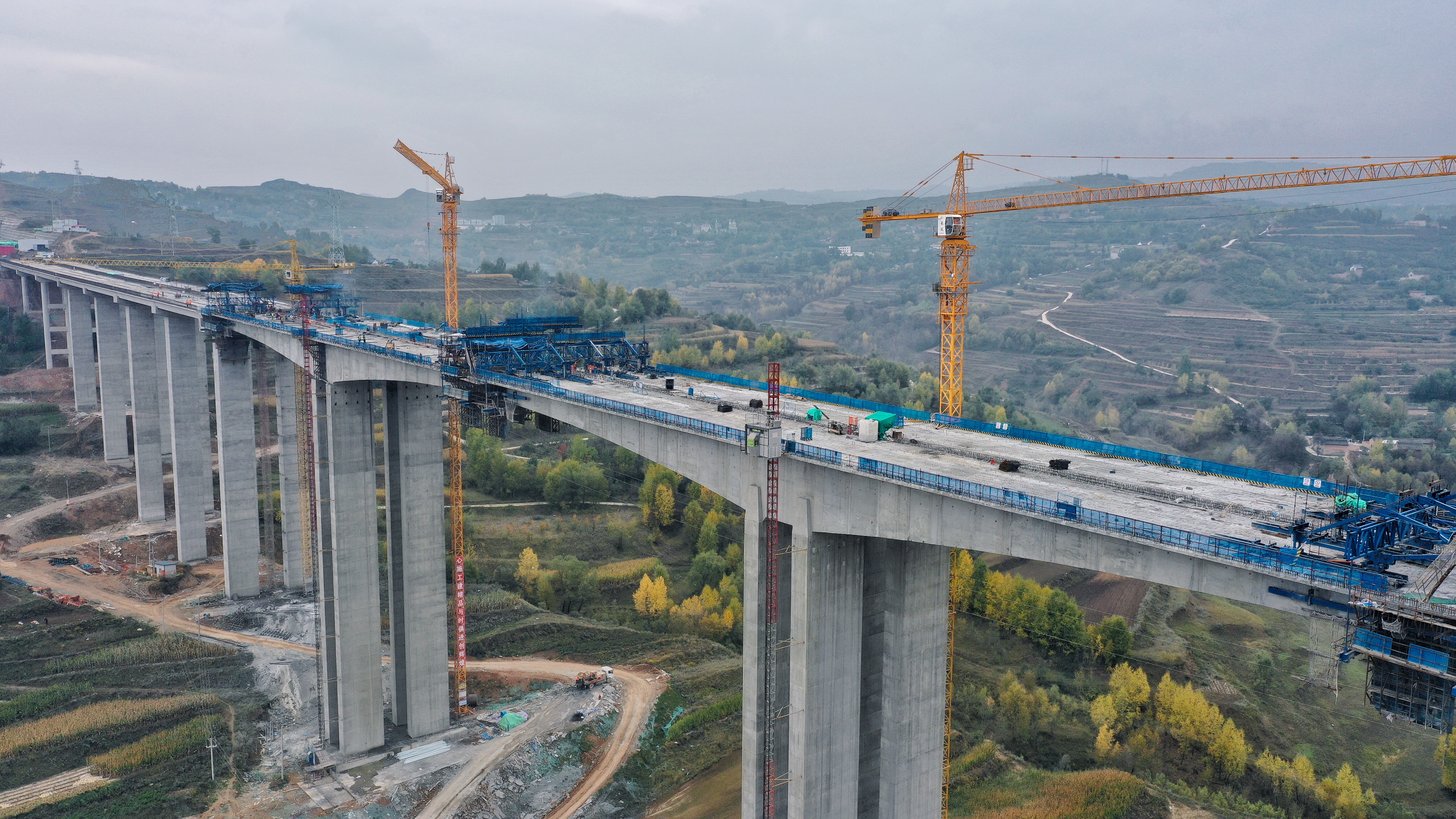 現(xiàn)場照片.jpg 現(xiàn)場照片.jpg