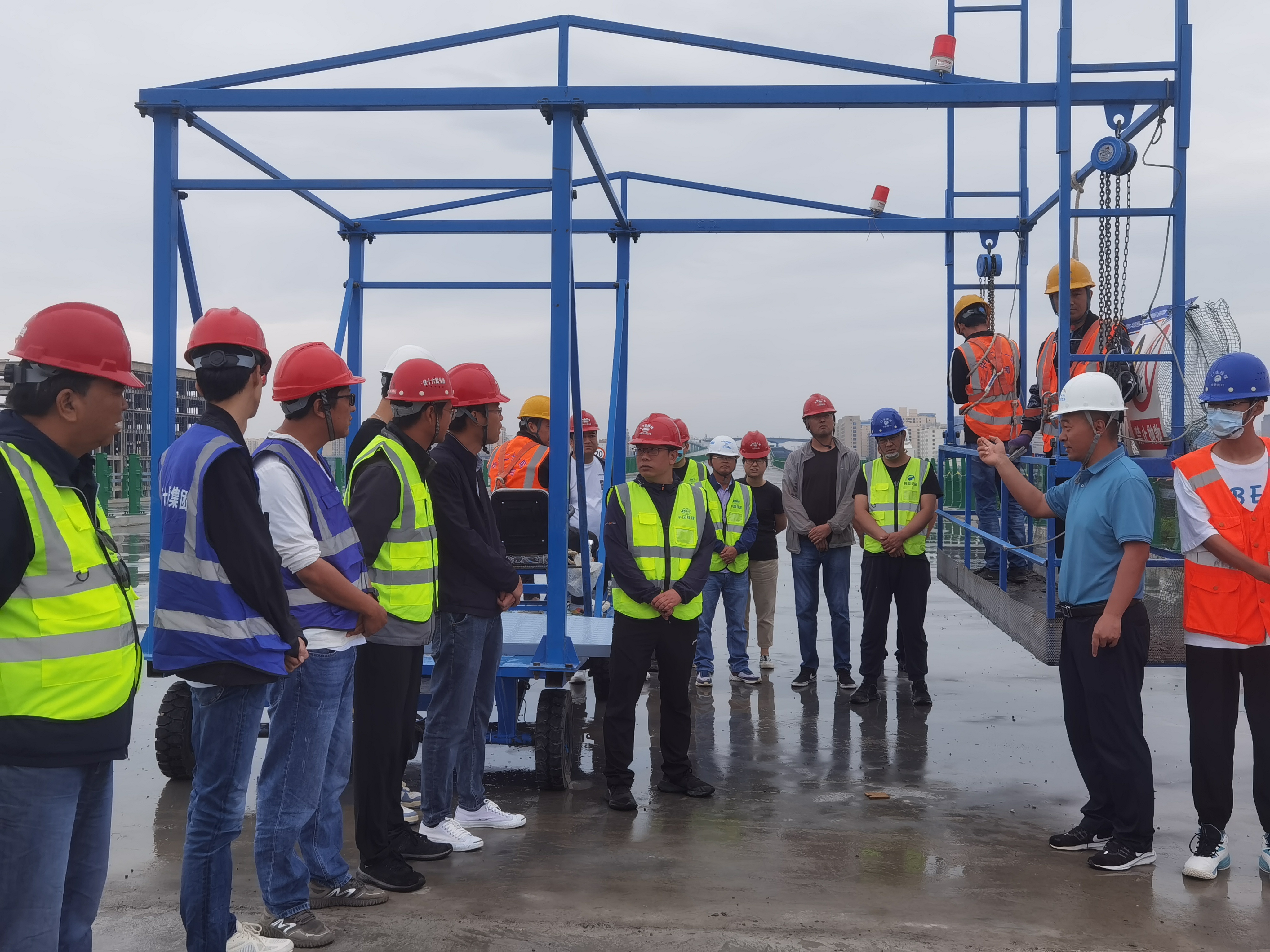 觀摩講解照片(1).jpg 觀摩講解照片(1).jpg