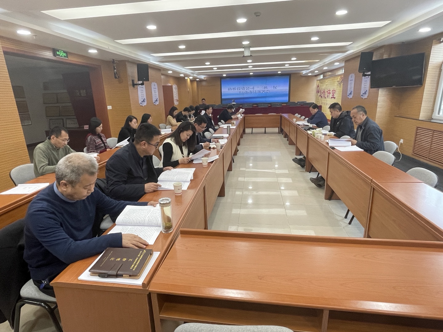 照片(1).jpg 照片(1).jpg