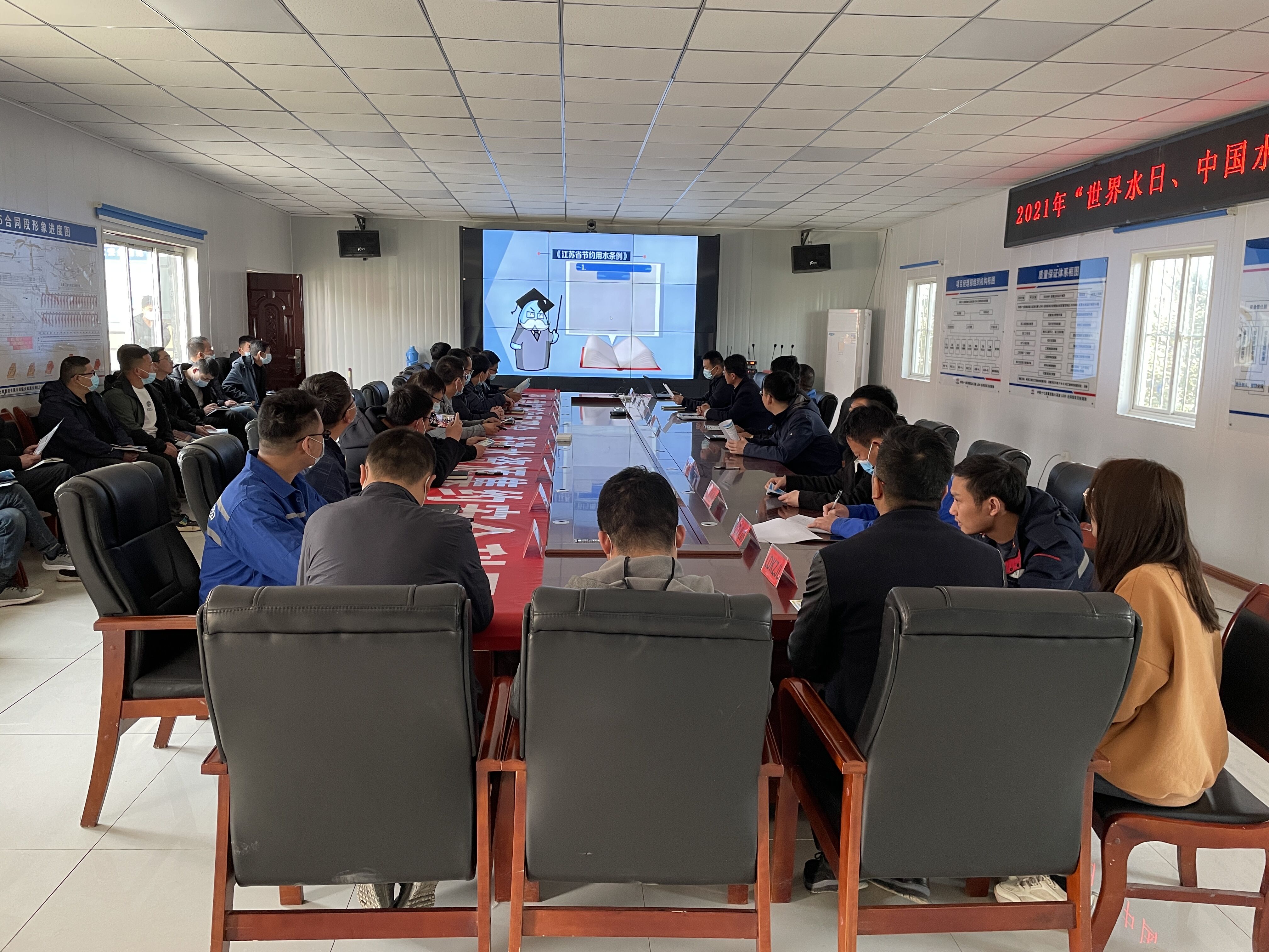 擬選照片.jpg 擬選照片.jpg