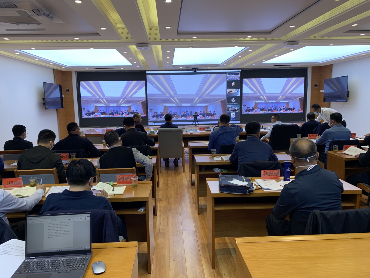 0d35ce0e-4983-4c28-83b8-9ab771e8155a.jpg 0d35ce0e-4983-4c28-83b8-9ab771e8155a.jpg